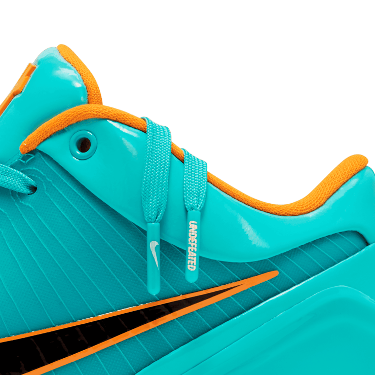 Nike Kobe 4 Protro Undefeated San Antonio Spurs Angle 5