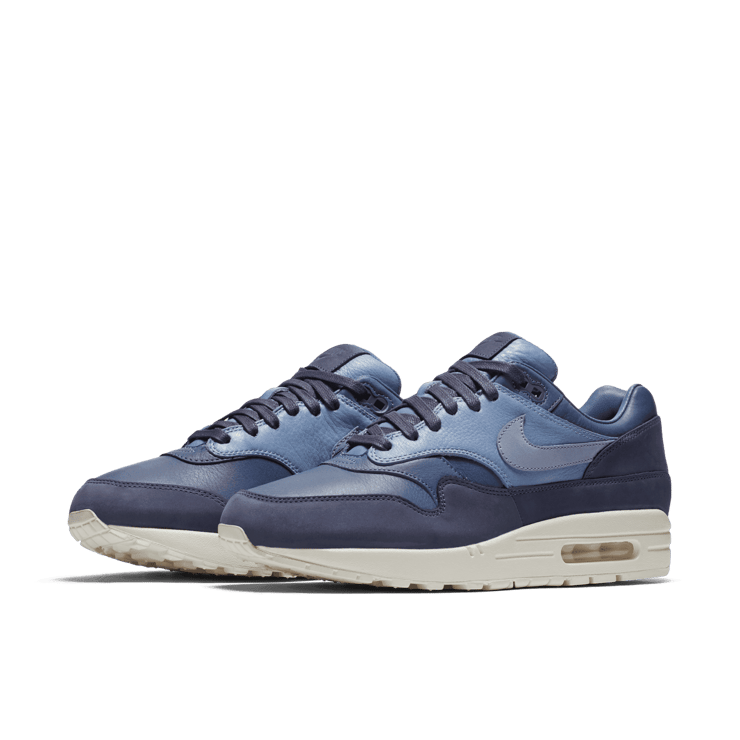 Nike Air Max 1 Pinnacle Ocean Fog Angle 2