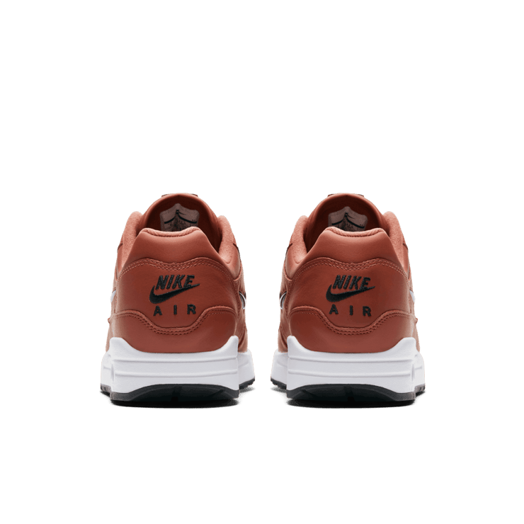 Nike Air Max 1 Jewel Dusty Peach Angle 3