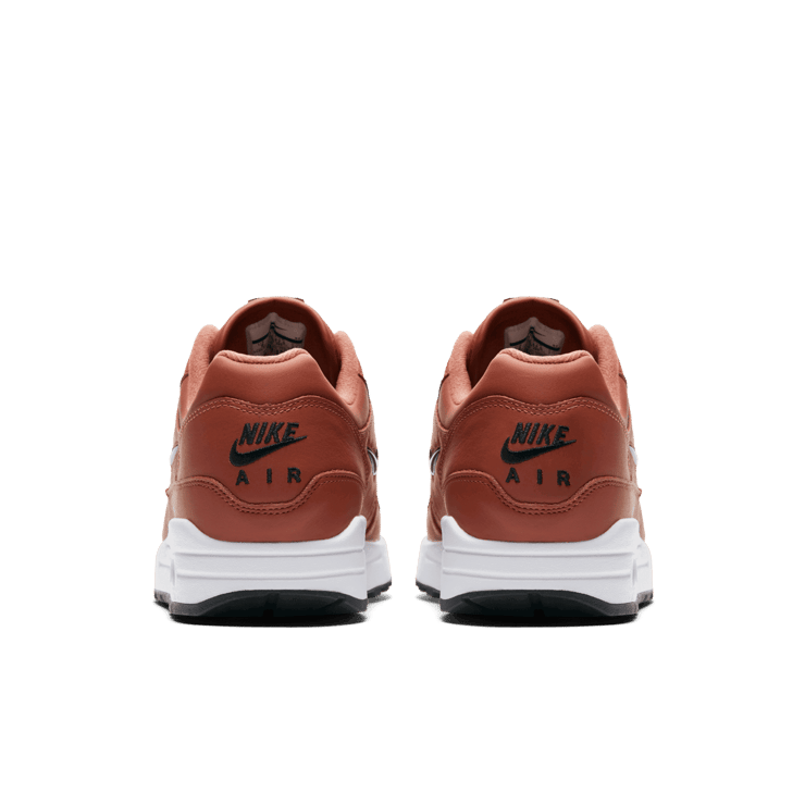 Nike Air Max 1 Jewel Dusty Peach Angle 3
