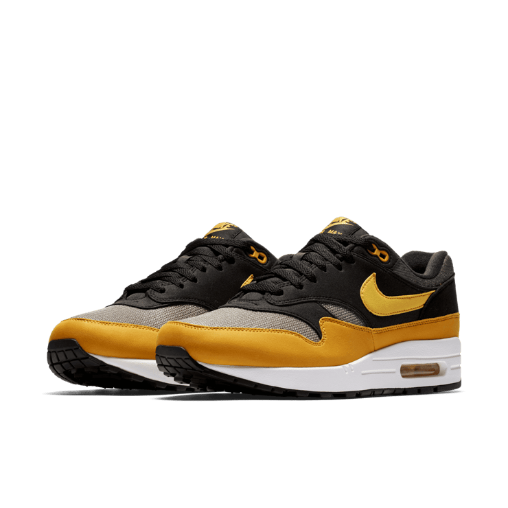 Nike Air Max 1 Dark Stucco Vivid Sulfur Angle 2