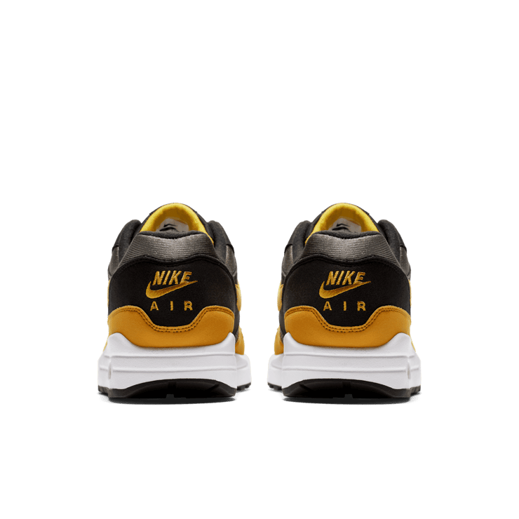 Nike Air Max 1 Dark Stucco Vivid Sulfur Angle 3