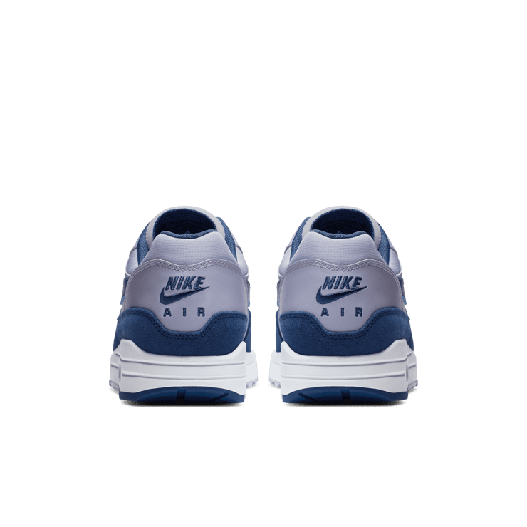 Nike Air Max 1 Ghost Navy Angle 3