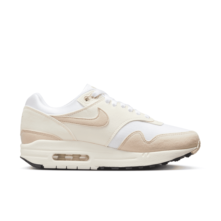 Nike Air Max 1 Pale Ivory Sanddrift (W) Angle 1