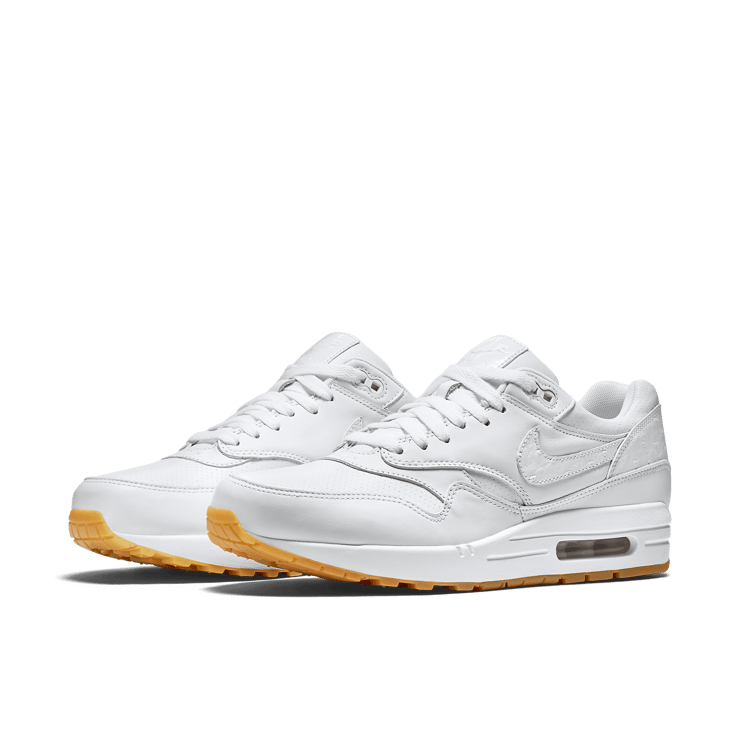 Nike Air Max 1 White Gum Angle 2