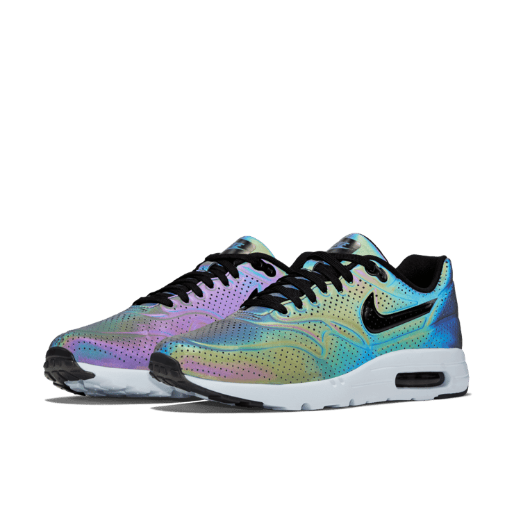 Nike Air Max 1 Ultra Moire Iridescent Angle 2