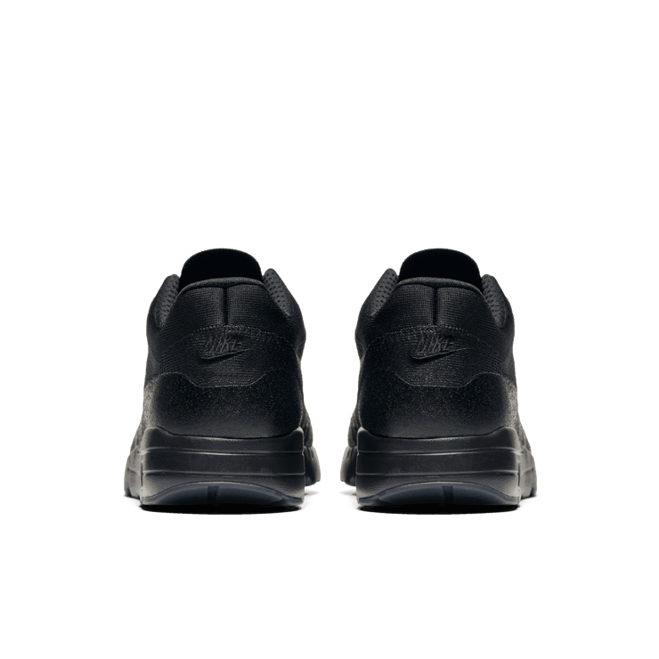Nike Air Max 1 Ultra Flyknit Black/Black Angle 3
