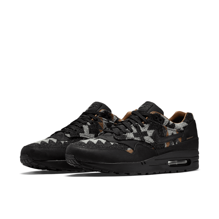 Nike Air Max 1 QS Pendleton Black Grey Angle 2