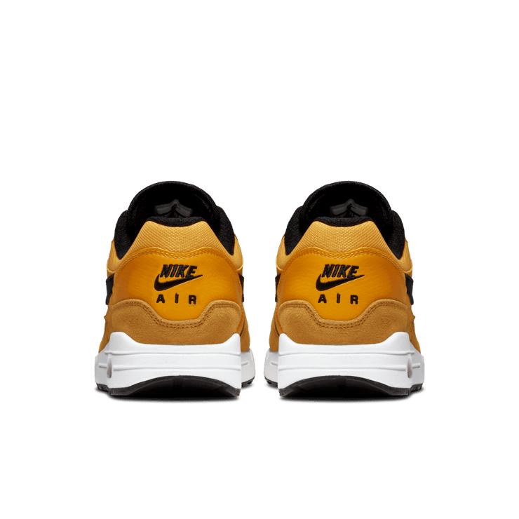 Nike Air Max 1 University Gold Angle 3