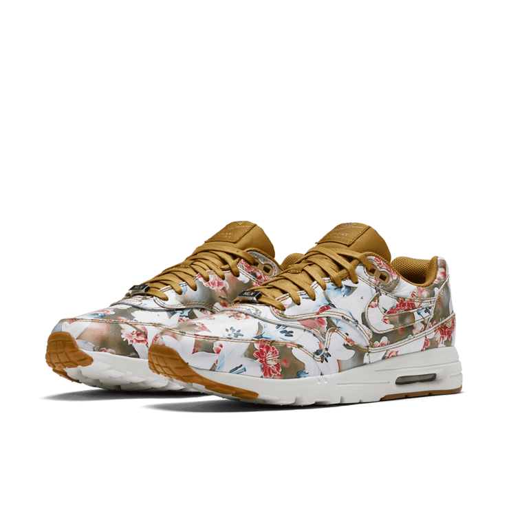 Nike Air Max 1 Milan City Collection (W) Angle 2