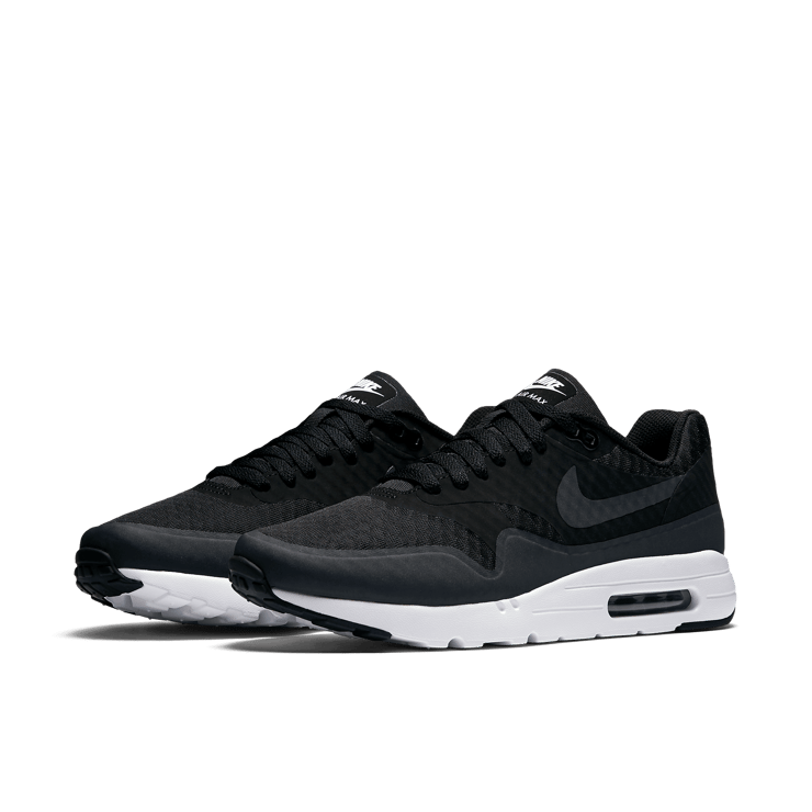 Nike Air Max 1 Ultra Essential Black Anthracite Angle 2
