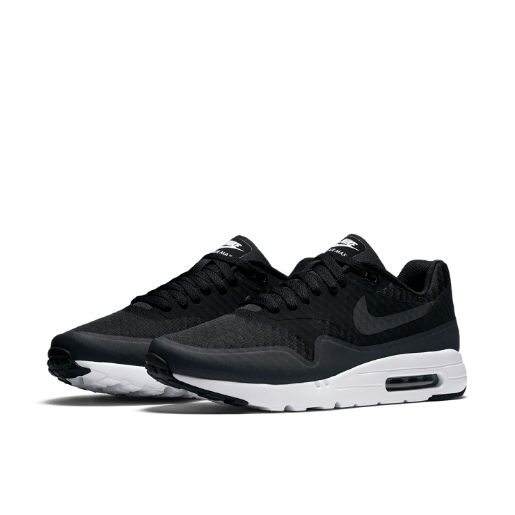 Nike Air Max 1 Ultra Essential Black Anthracite Angle 2