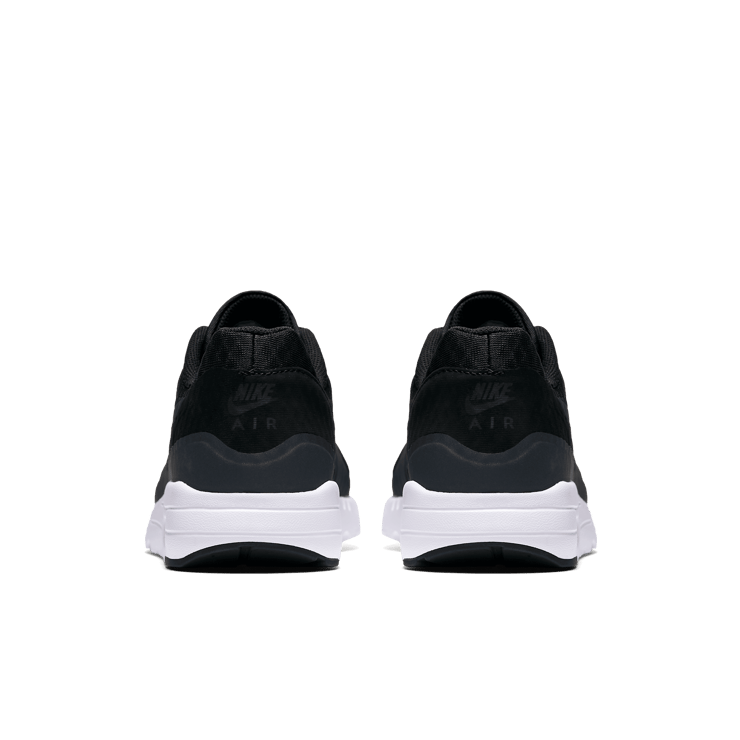 Nike Air Max 1 Ultra Essential Black Anthracite Angle 3