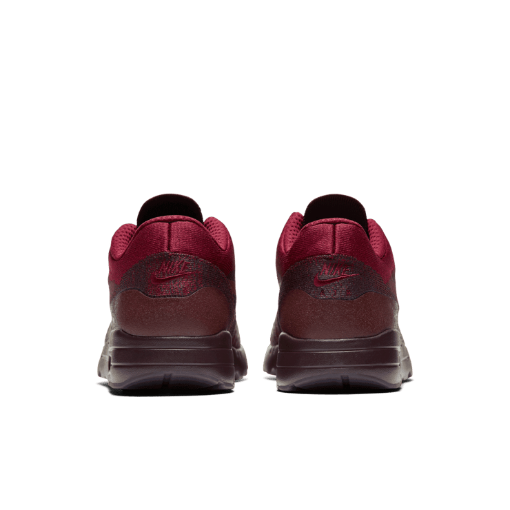 Nike Air Max 1 Ultra Flyknit Grand Purple/Team Red Angle 3