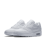 Nike Air Max 1 Triple White (W) Angle 2