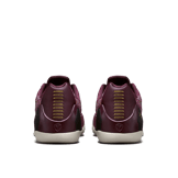 Nike Kobe 9 EM Low Silk Angle 3