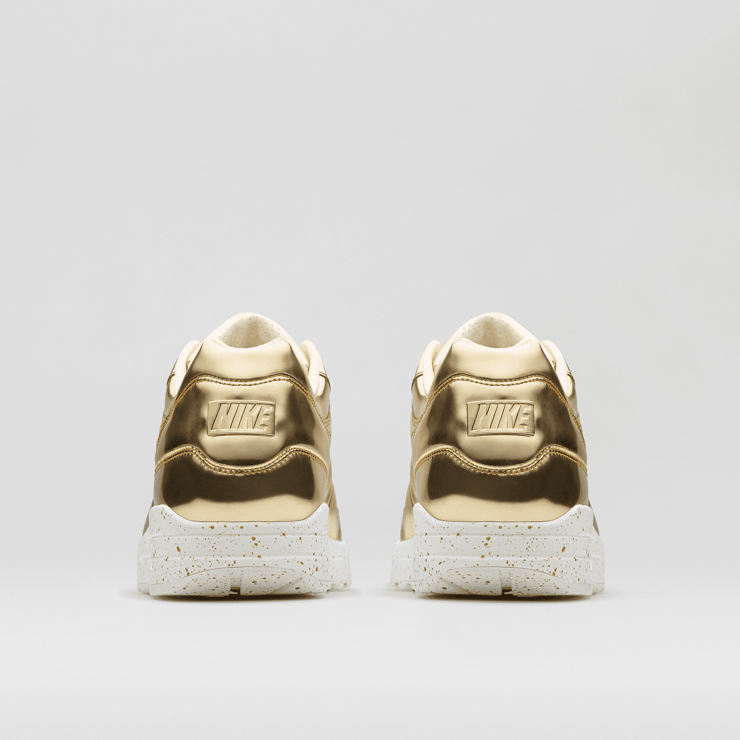 Nike Air Max 1 Liquid Gold Angle 3