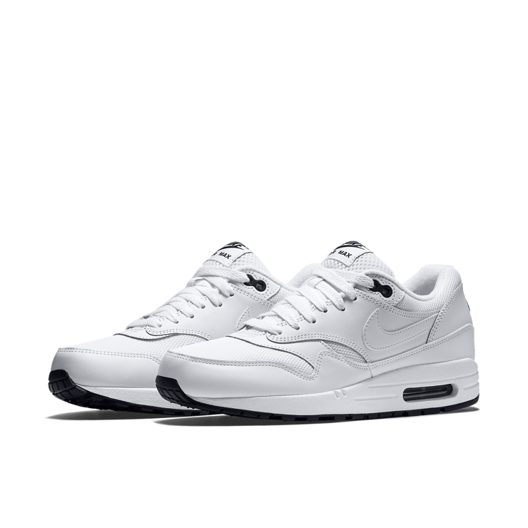 Nike Air Max 1 White White Black Angle 2