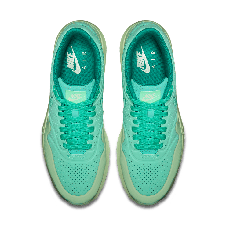 Nike Air Max 1 Ultra Moire Green Glow Angle 1