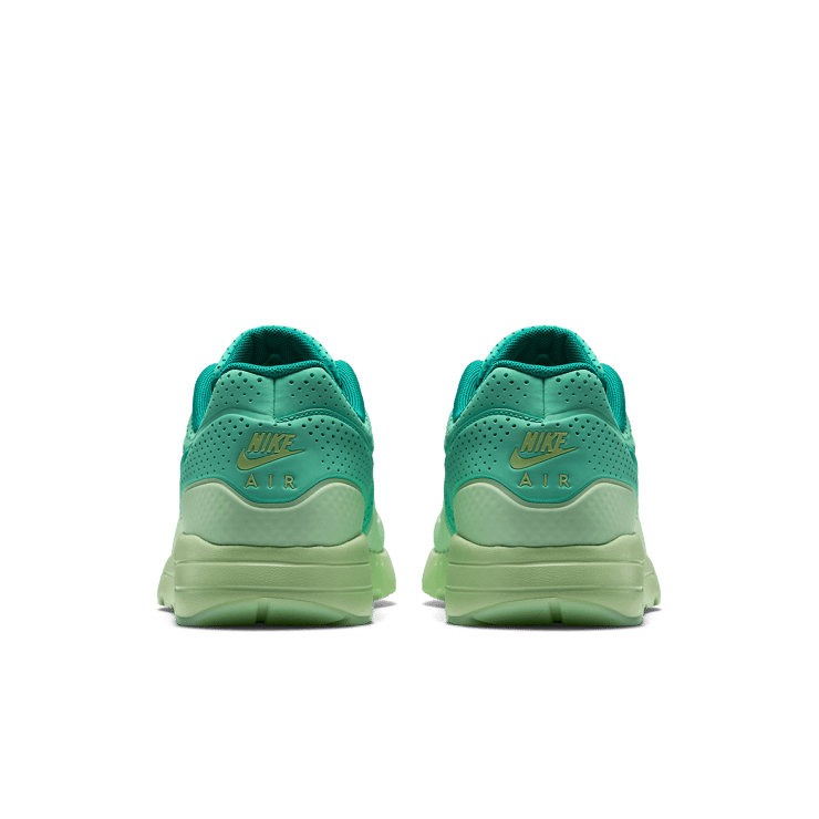 Nike Air Max 1 Ultra Moire Green Glow Angle 3