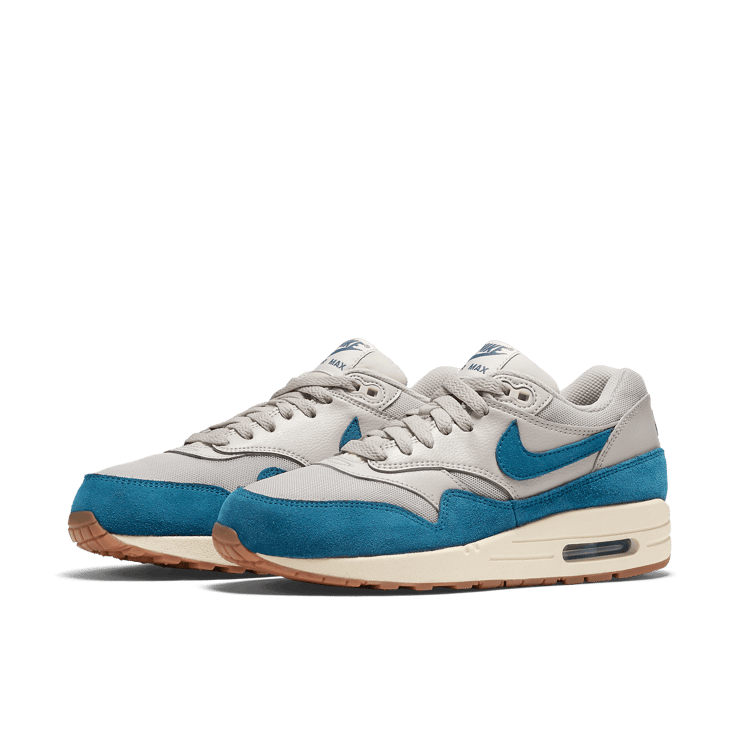 Nike Air Max 1 Essential Light Bone (W) Angle 2