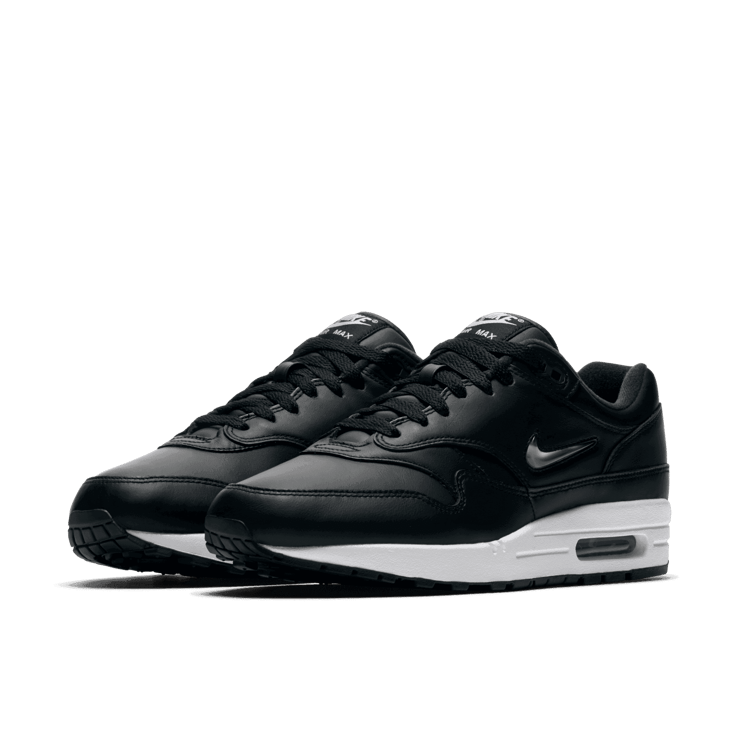 Nike Air Max 1 Jewel Black Silver Angle 2