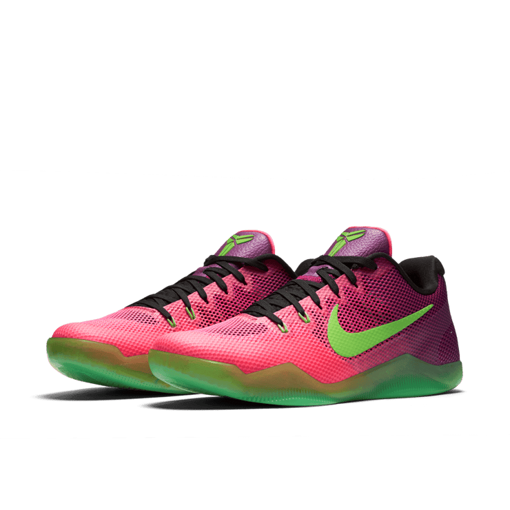 Nike Kobe 11 EM Low Mambacurial Angle 2