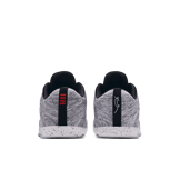 Nike Kobe 11 Elite Low Oreo Angle 3