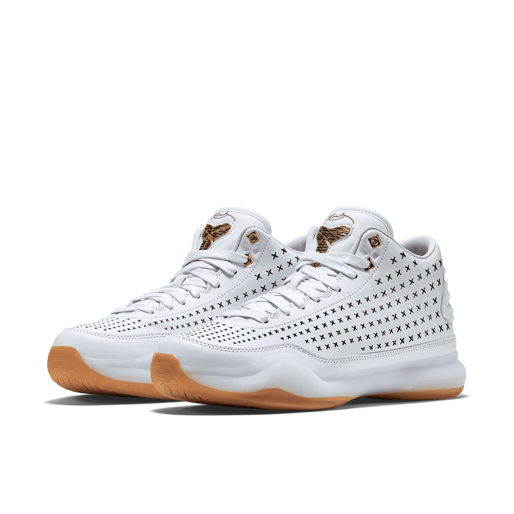 Nike Kobe 10 EXT White Gum Angle 2