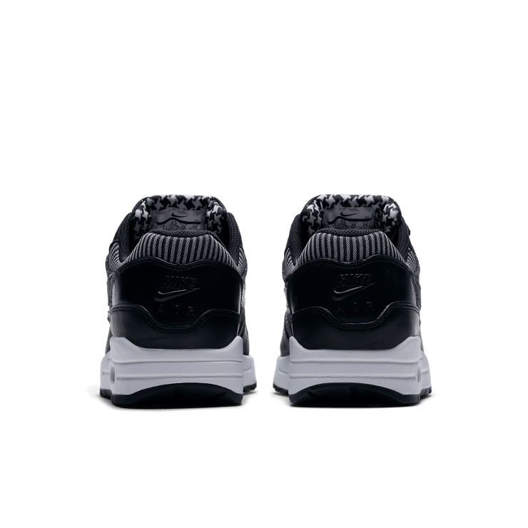 Nike Air Max 1 Patchwork (W) Angle 3