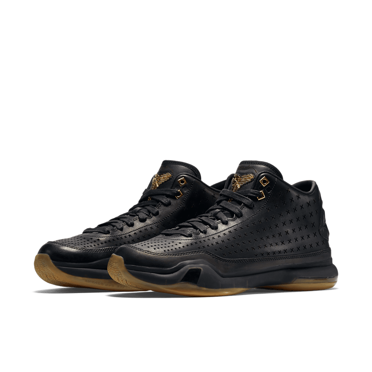 Nike Kobe 10 Mid EXT Black Metallic Gold Angle 2