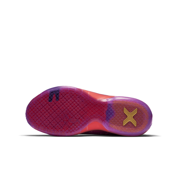 Nike Kobe 10 Hero (GS) Angle 0