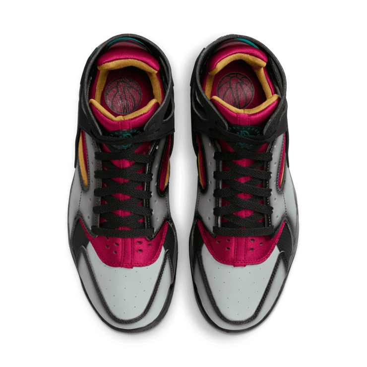 Nike Air Flight Huarache Bordeaux Angle 1