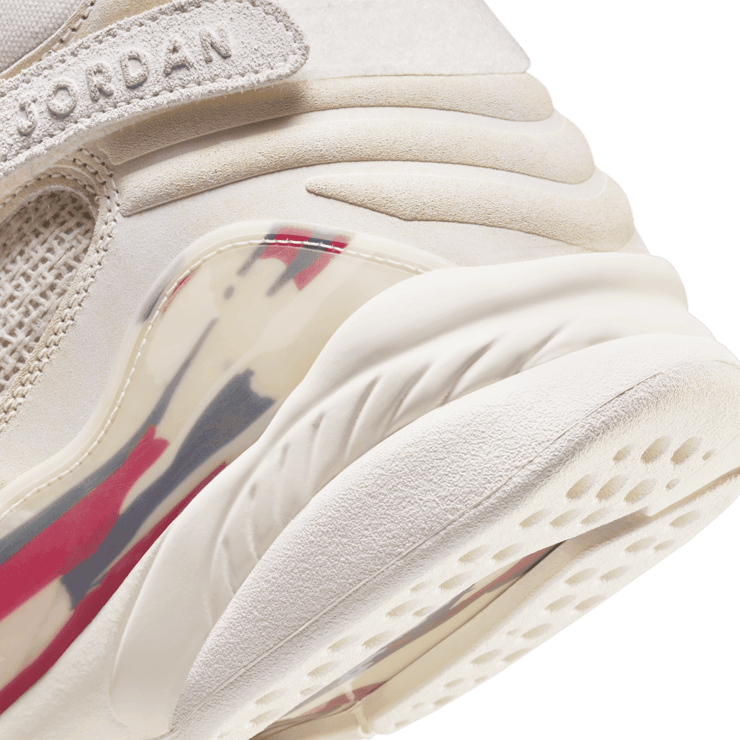 Air Jordan 8 Retro SoleFly Mi Casa Es Su Casa Angle 5