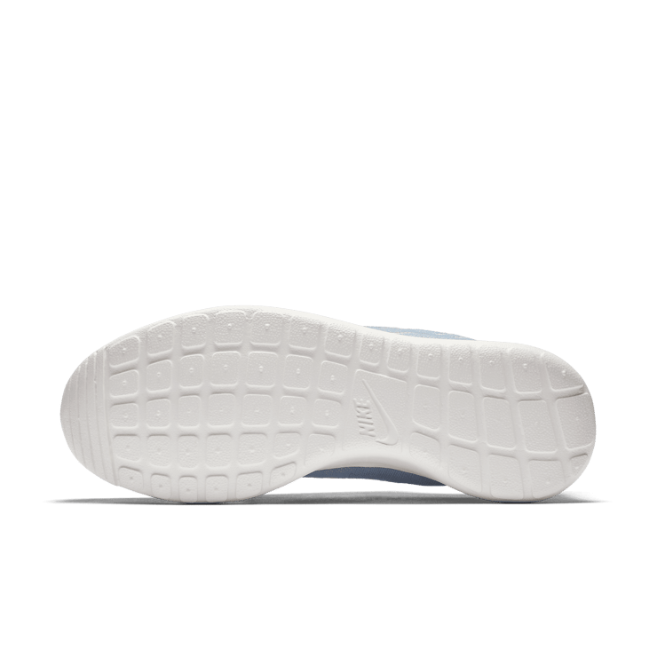 All white veteran roshe one
