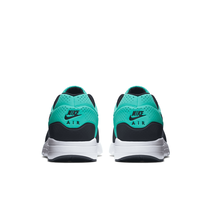 Nike Air Max 1 Ultra Morie Menta Dark Obsidian-White Angle 3