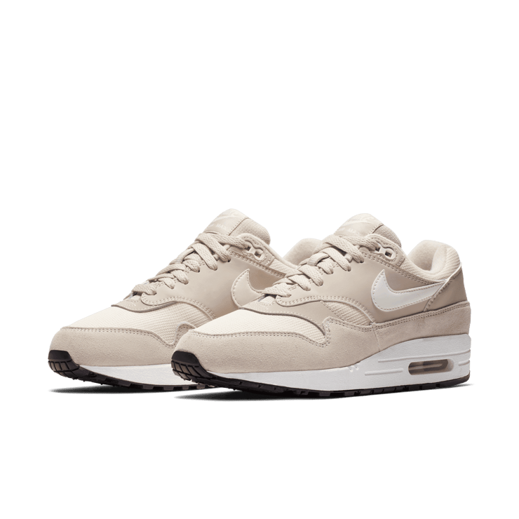 Nike Air Max 1 String Sail Light Cream Black (W) Angle 2