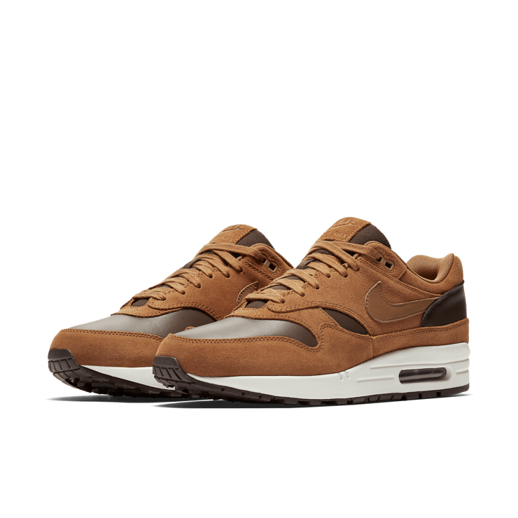 Nike Air Max 1 Premium Leather Ale Brown Angle 2