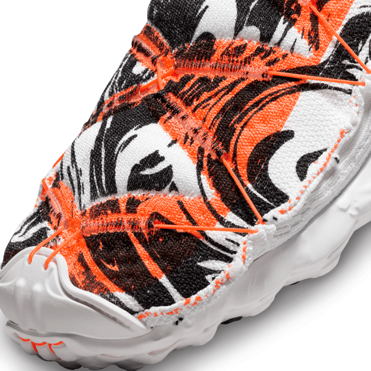 Nike ISPA Mindbody Koi Fish Angle 5