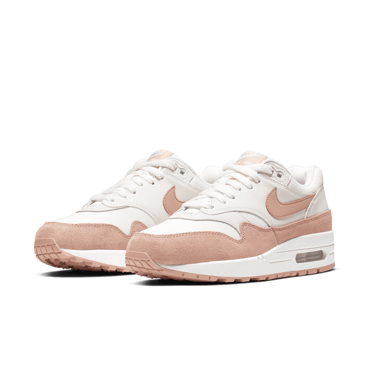 Nike Air Max 1 Summit White Bio Beige (W) Angle 2