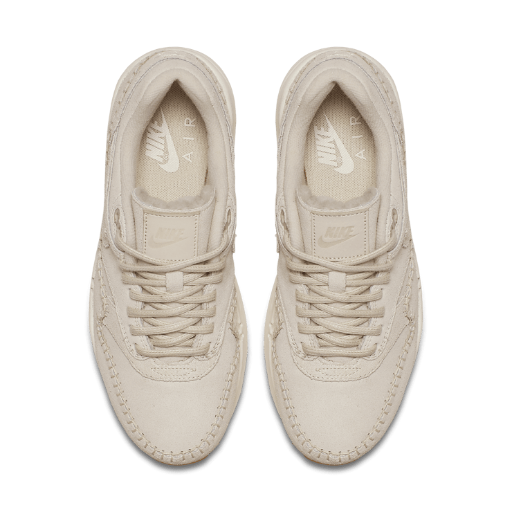 Nike Air Max 1 Sherpa Birch (W) Angle 1