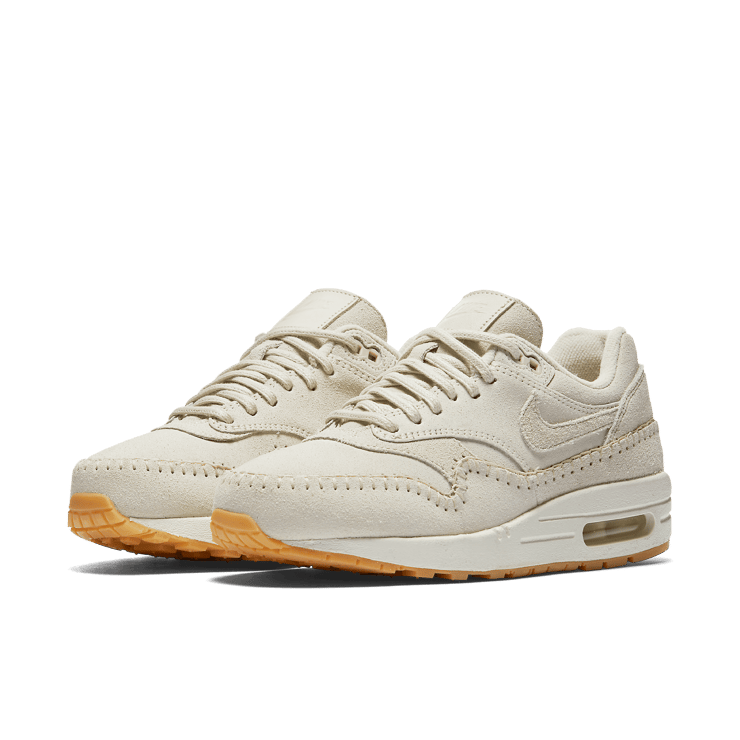 Nike Air Max 1 Sherpa Birch (W) Angle 2