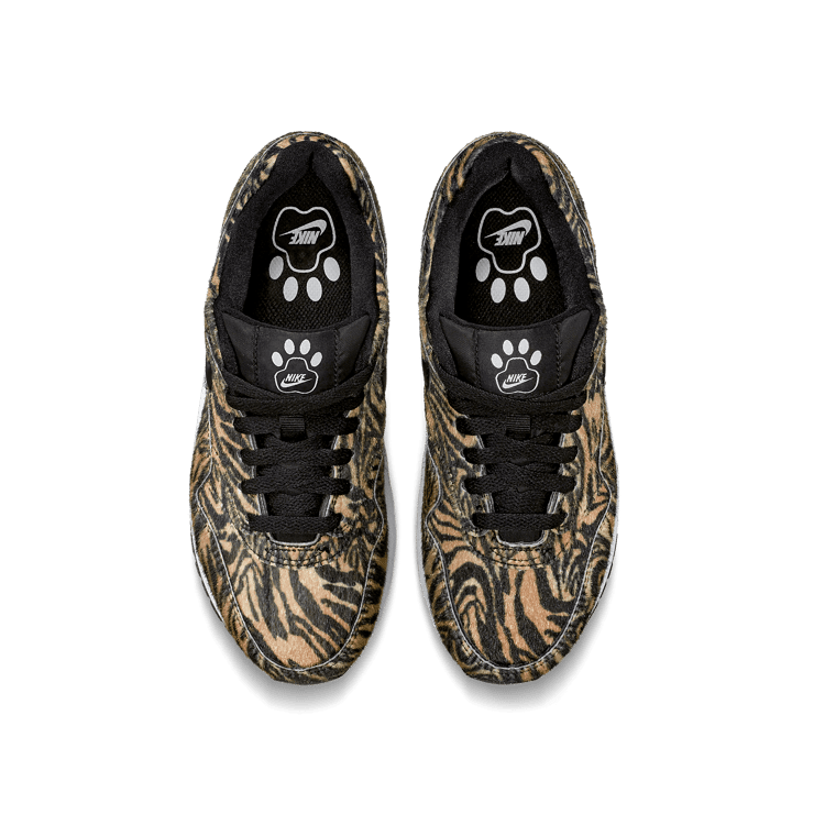 Nike Air Max 1 Tiger (GS) Angle 1