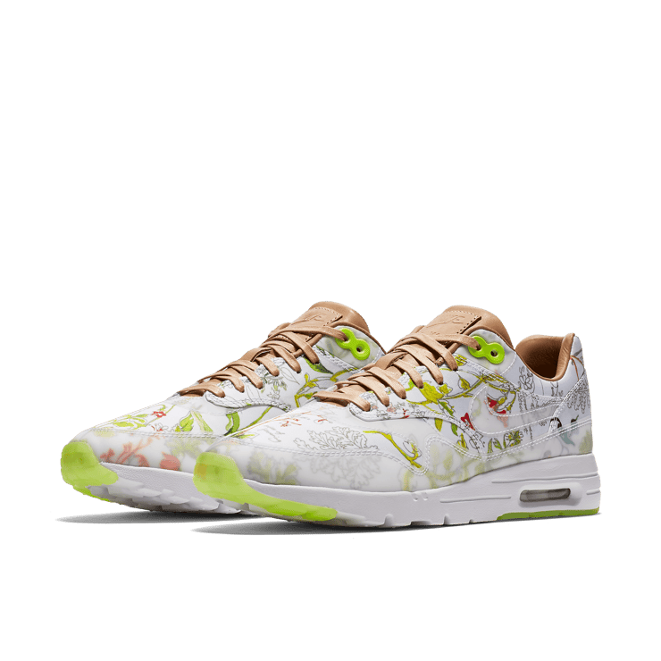 Nike Air Max 1 Ultra QS Liberty Floral (W) Angle 2
