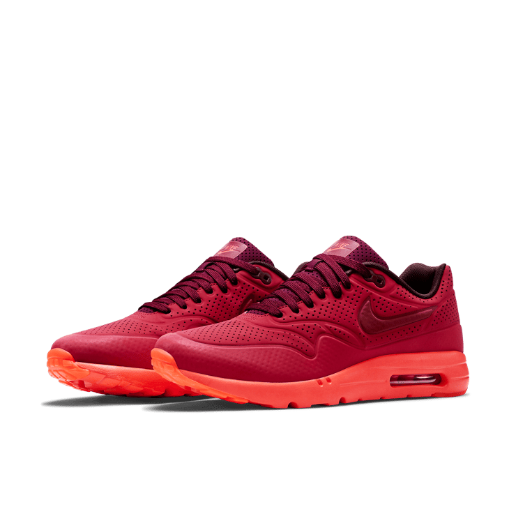 Nike Air Max 1 Ultra Moire Gym Red Angle 2