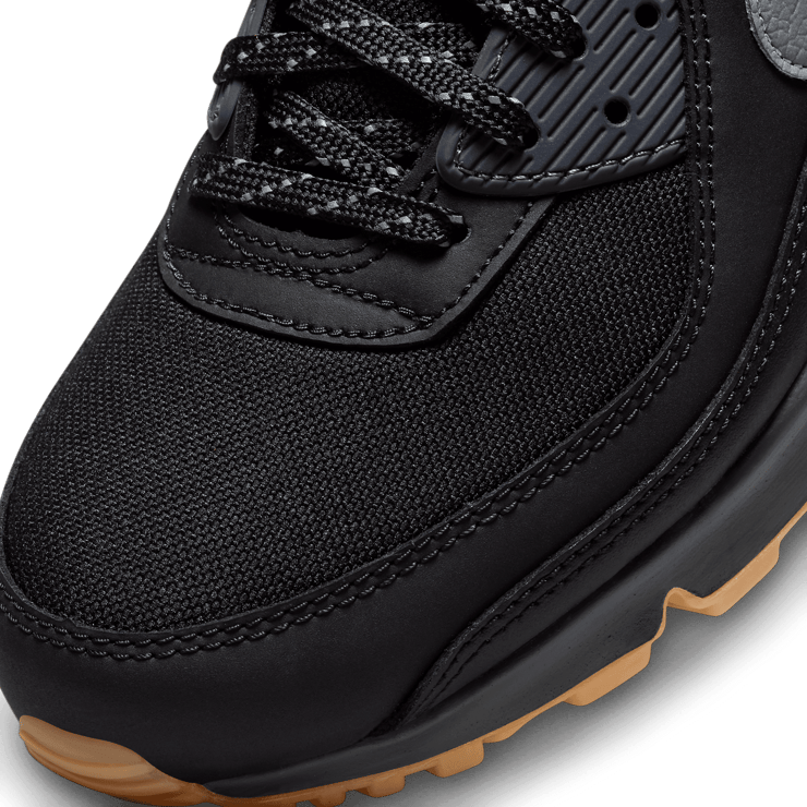 Nike Air Max 90 Black Smoke Grey Gum Angle 4