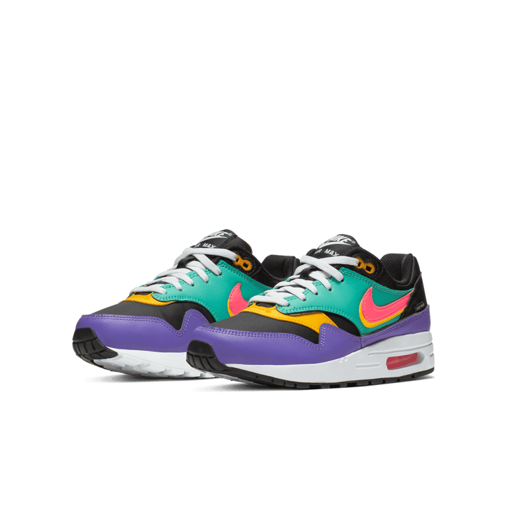 Nike Air Max 1 Game Change Black Kinetic Green (GS) Angle 2