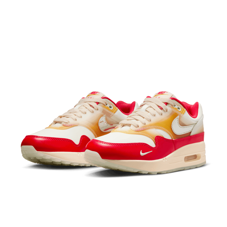 Nike Air Max 1 Sofvi (W) Angle 2