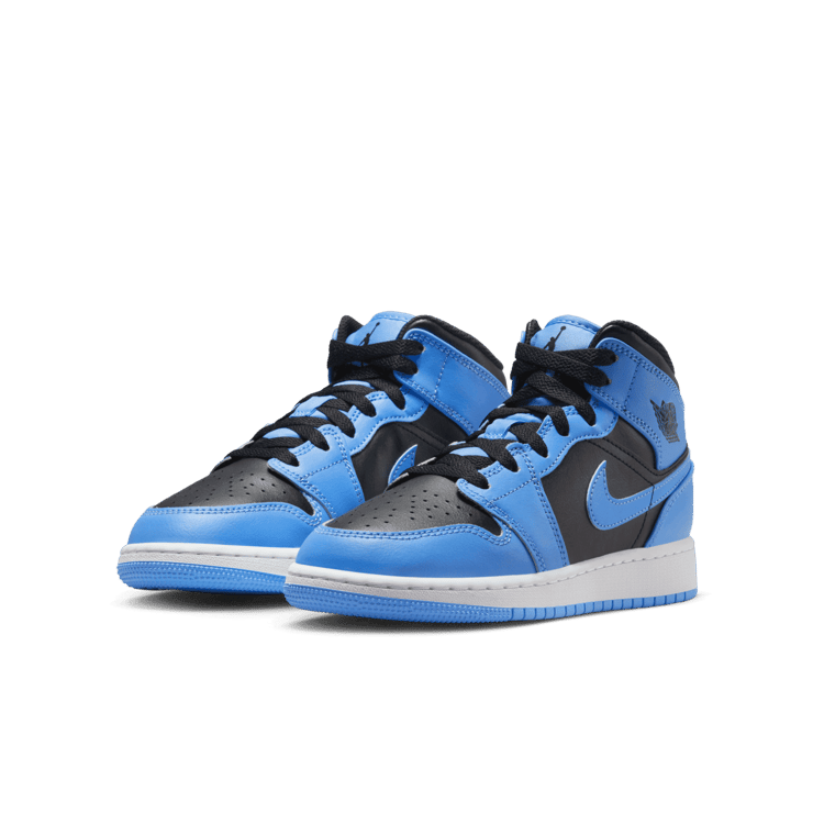 Air Jordan 1 Mid Black University Blue (GS) Angle 2