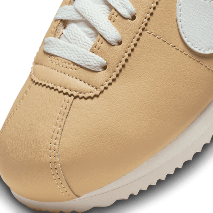 Nike Cortez Sesame Angle 4